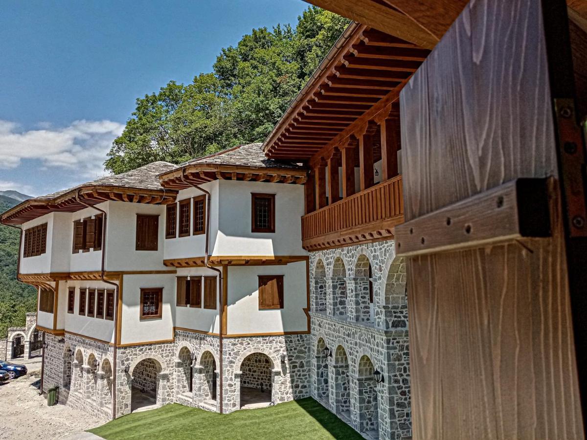 Guest Mansion, Гостински Палат Rostusa Exterior photo