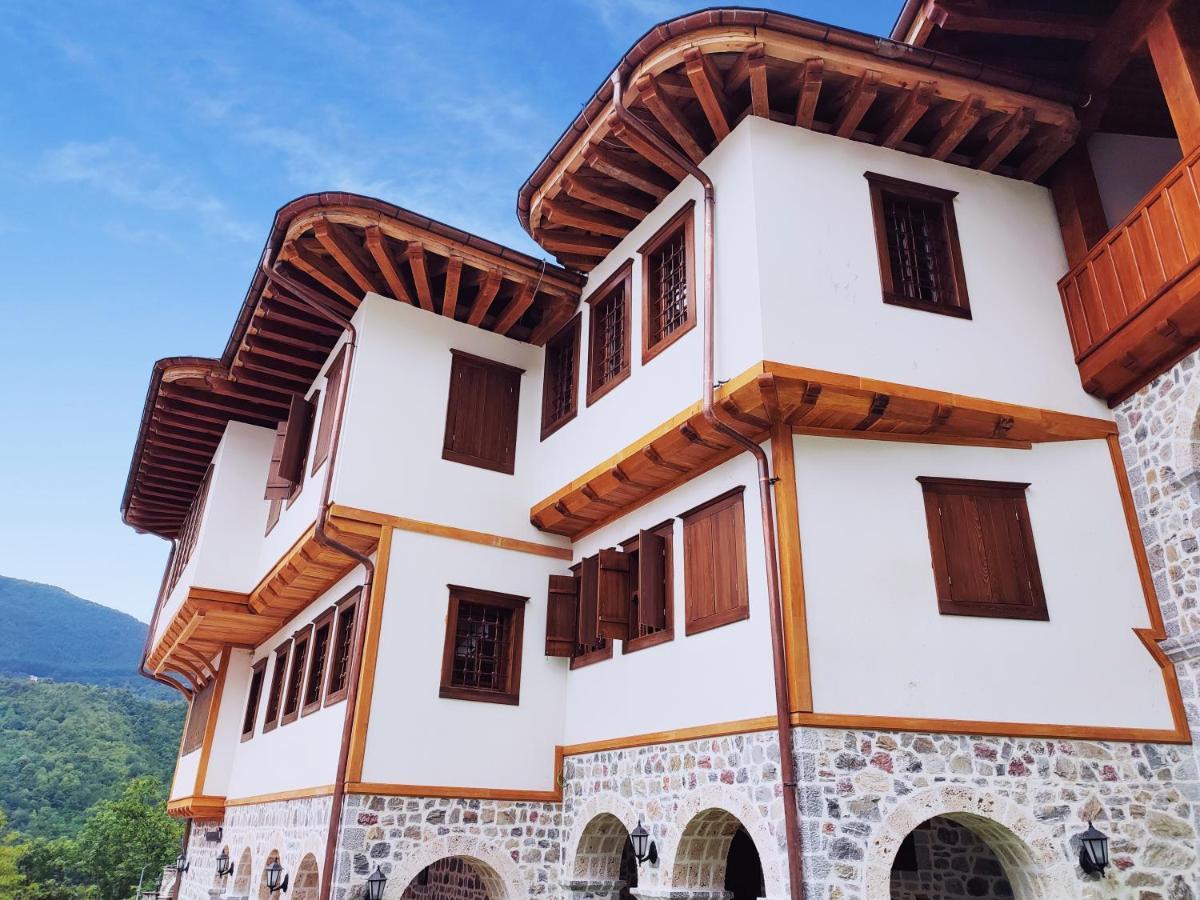 Guest Mansion, Гостински Палат Rostusa Exterior photo